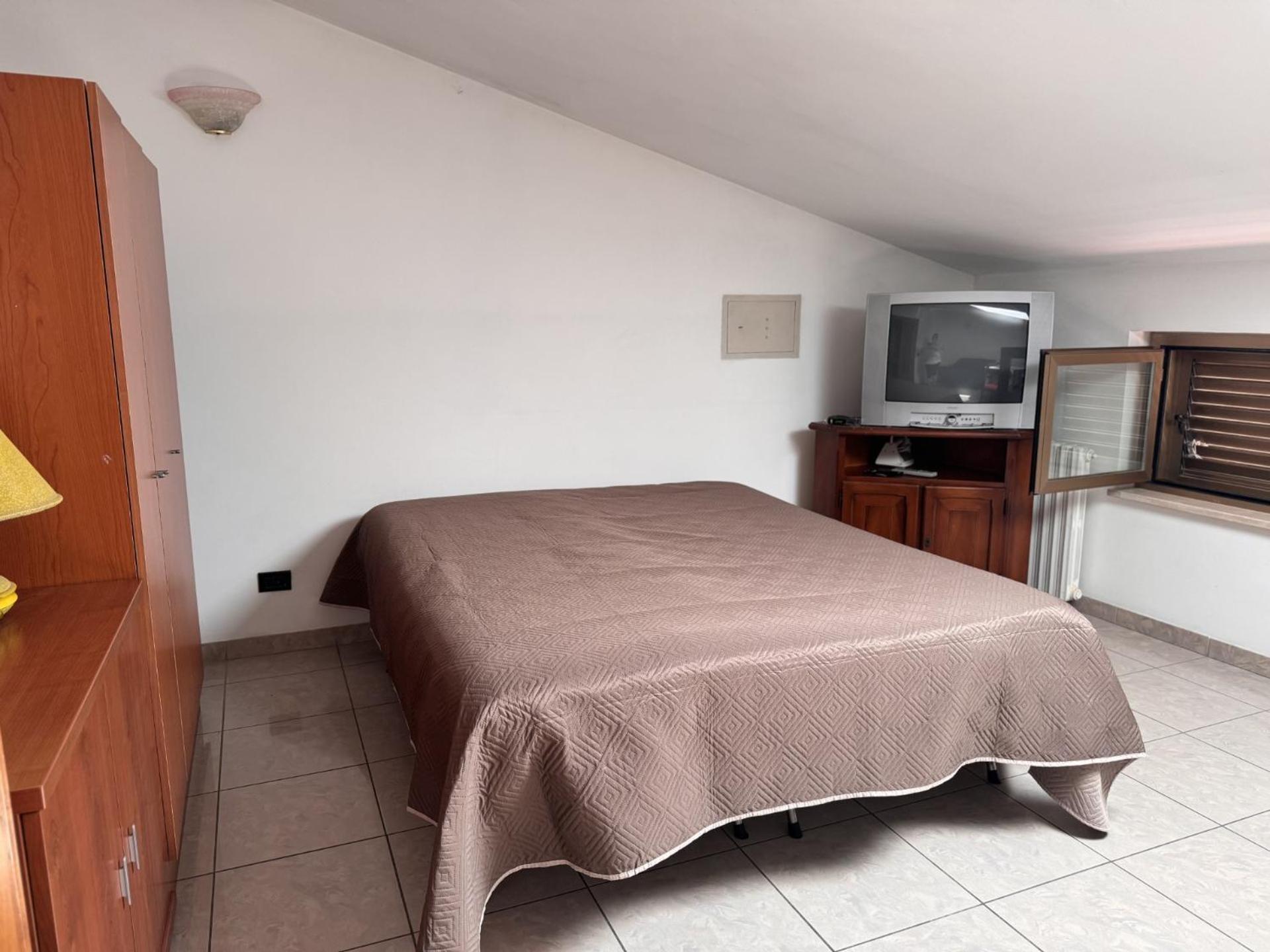 Umbria 22 Apartment Pescara Bagian luar foto